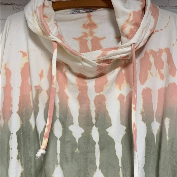 Young Fabulous & Broke Raissa Peach and Cream Tie-Dye Hoodie Size M L - Picture 4 of 9